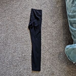 Fabletics Pure Luxe Leggings - Size Medium